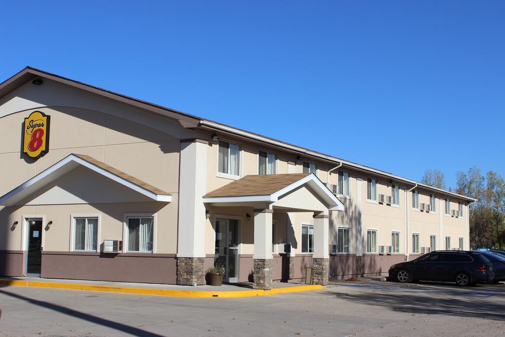 Hotel Super 8 By Wyndham Grand Forks Esterno foto