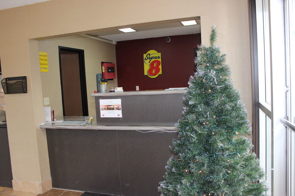 Hotel Super 8 By Wyndham Grand Forks Esterno foto