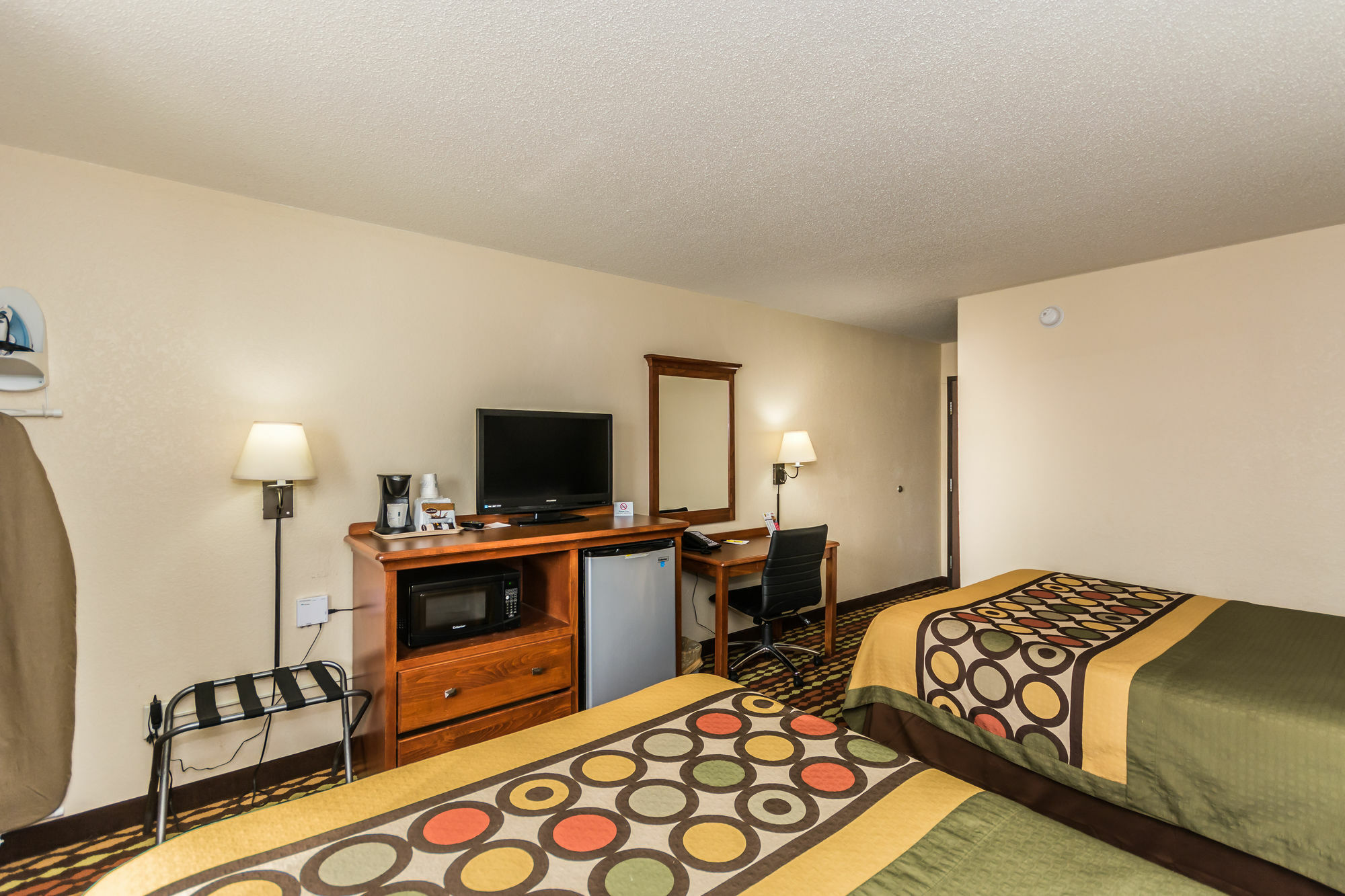 Hotel Super 8 By Wyndham Grand Forks Esterno foto
