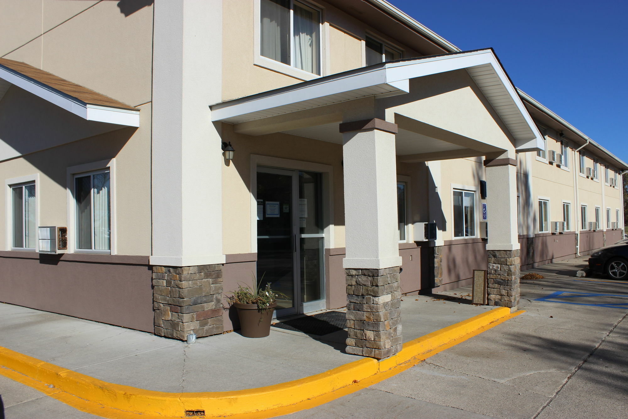 Hotel Super 8 By Wyndham Grand Forks Esterno foto