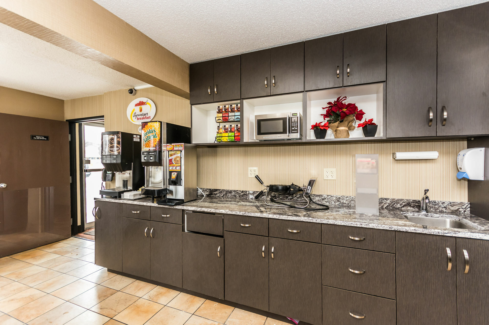 Hotel Super 8 By Wyndham Grand Forks Esterno foto